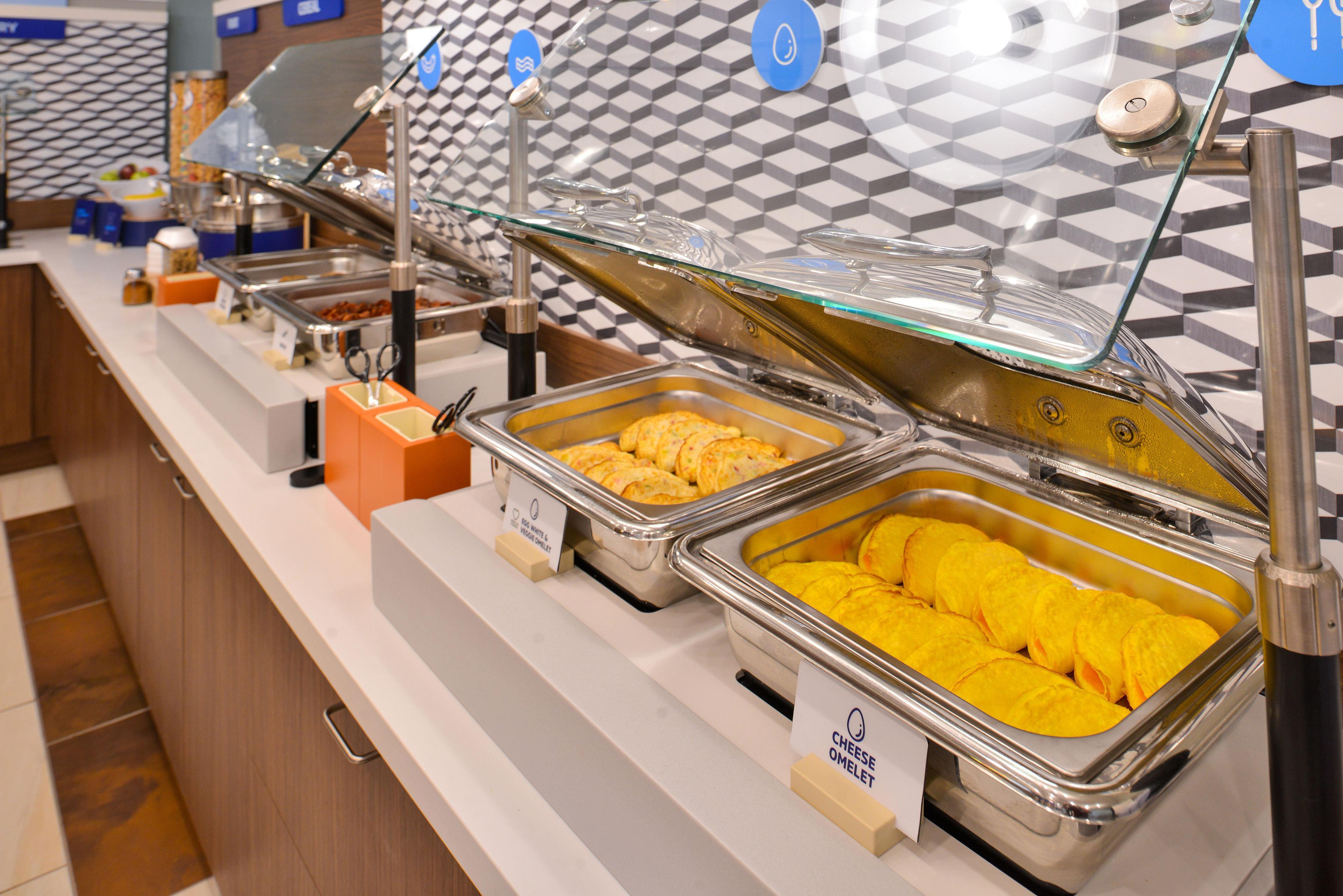 Holiday Inn Express Hotel & Suites Oshkosh - State Route 41 By Ihg Ngoại thất bức ảnh